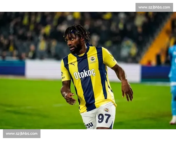 罗马诺:那不勒斯 1700 万欧敲定塞维新星胡安卢,孔蒂防线再添多面手 罗马诺:那不勒斯 1700 万欧敲定塞维新星胡安卢,孔蒂防线再添多面手